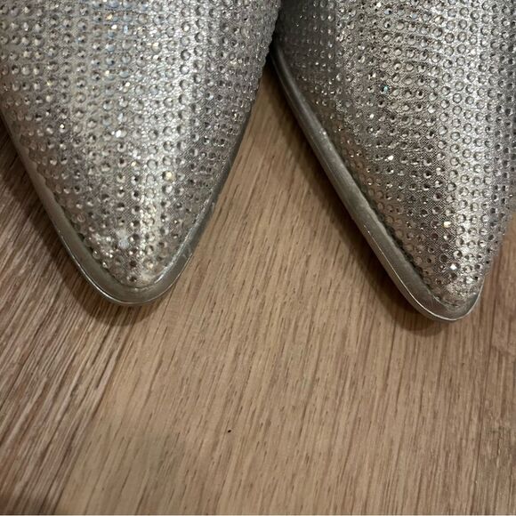 MIA Ciana Rhinestone D’Orsay Pump in Silver size 6 - Picture 13 of 16